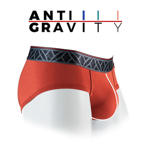 Red Anti-gravity side view with closed pouch