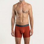 model wearing red sport